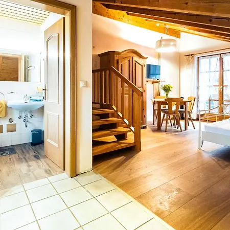 Apartment Dananic *